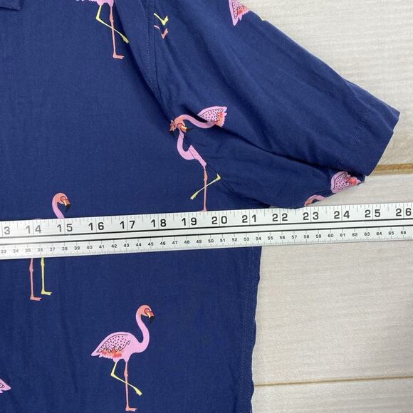 Free Planet Shirt Mens Sz L Blue Pink Flamingo Short Sleeve Button Up Graphic - Picture 6 of 9